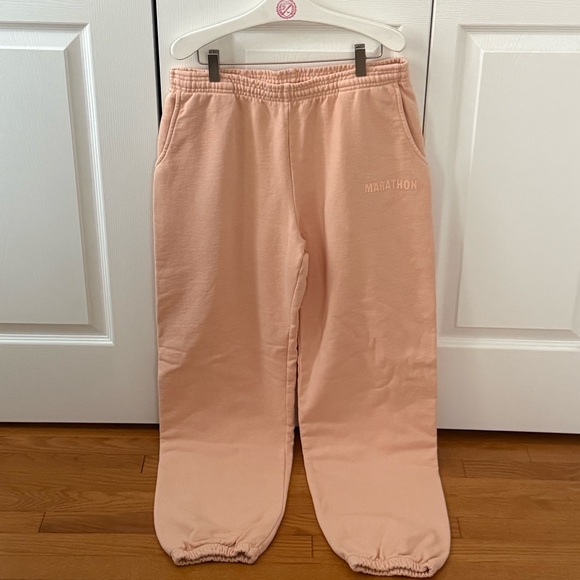 The Marathon Clothing Hero Heavyweight Joggers in Peach - Picture 2 of 3